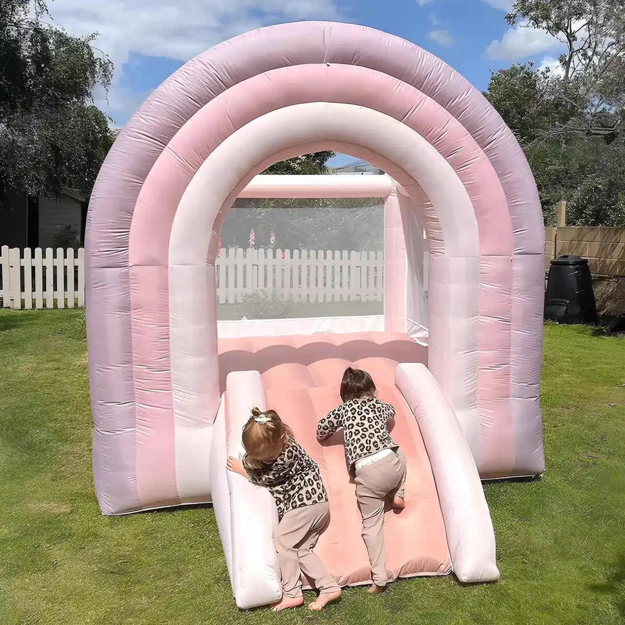 Best small bounce house for kids